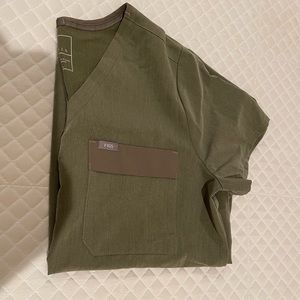 FIGS heathered Olive green scrubs